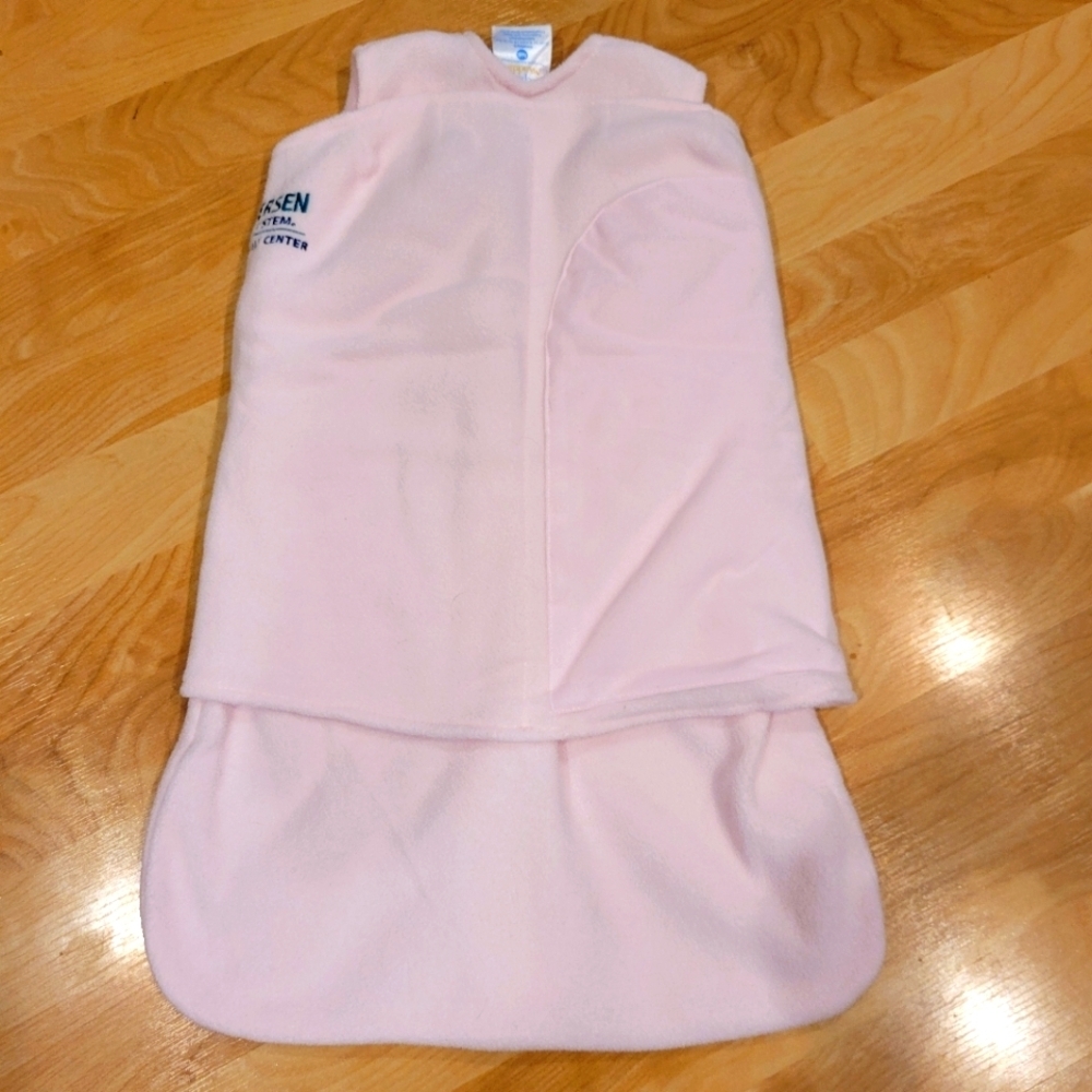 Halo Fleece Sleep Sack Swaddle Size Newborn 0-3 Months Pink - Picture 6 of 6